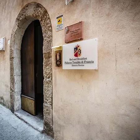 Palazzo Toraldo di Francia-3